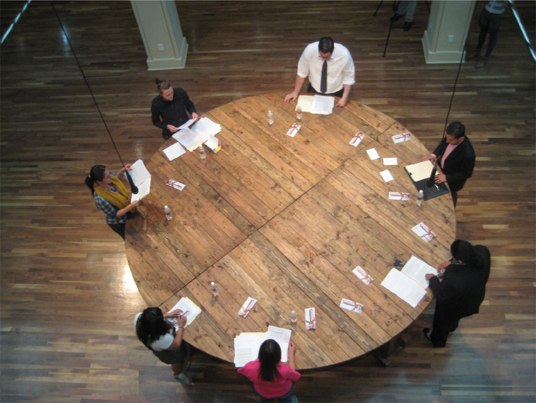 Round Table